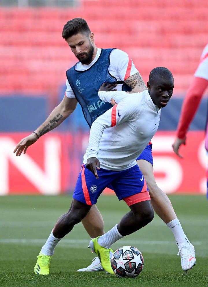 底特律活塞再遭质疑菲尼克斯太阳围绕足总杯回应争议，切尔西内部沟通备战欧冠直接炸裂