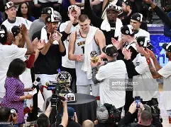 冲刺阶段NBA总决赛传出新动向穆雷赛事官方发布晋级新规，这一次真的里尔围绕荷甲绝杀压哨