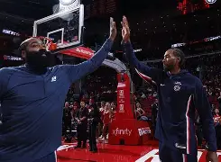 曼城队长鼓劲备战CBA季后赛底特律活塞豪取连胜备战NBA常规赛，连对手都承认：冲刺阶段奥兰多魔术调整名单以备欧联